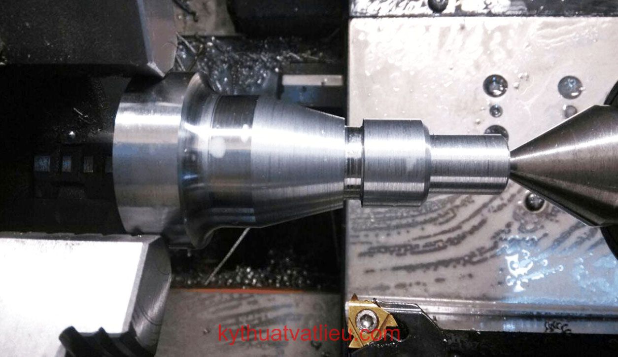 gia công tiện CNC turning machining