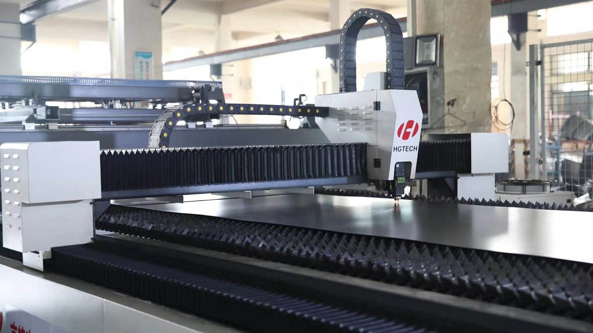 Máy cắt laser fiber HGTECH