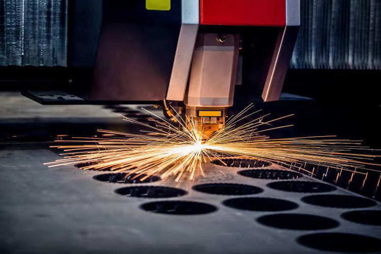 metal laser cutting cắt laser kim loại